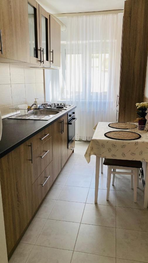 Cozy Apartment Sibiu Esterno foto